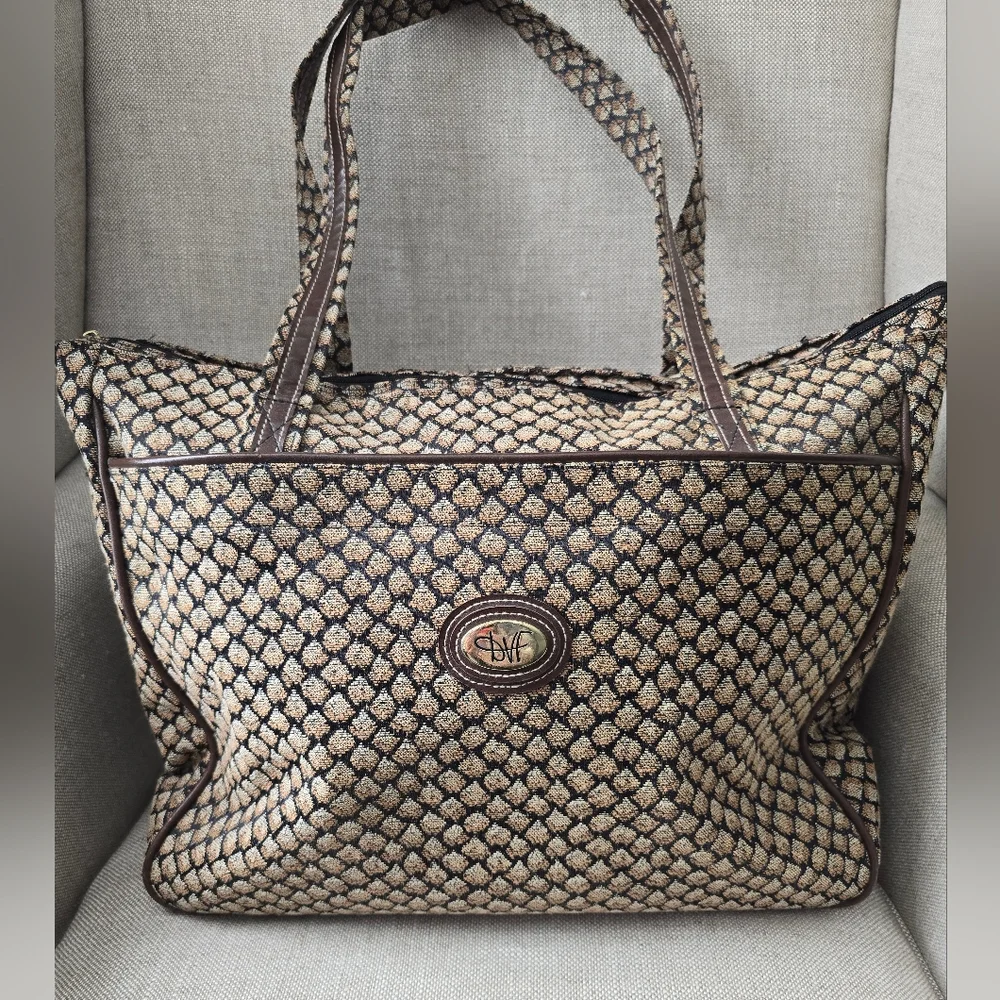 Vintage DVF Tapestry Weekender Tote Bag - Picture 2 of 9